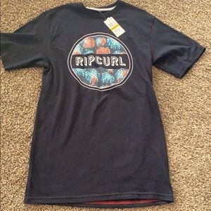 New! RipCurl T-shirt